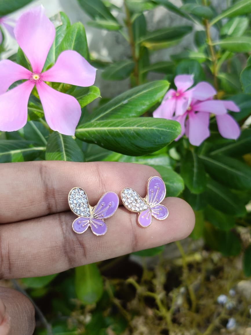 Combo of these 4 pair of Trendy Korean Style Dainty Earrings