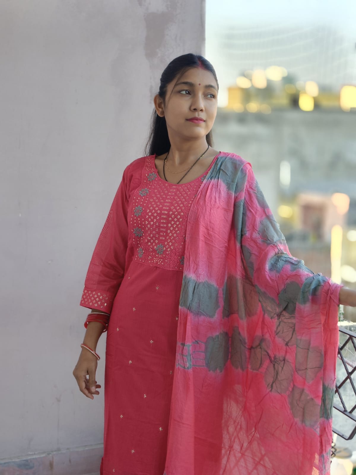 Ready-to-Wear Pink Ethnic Set with Intricate Mirror/Sequin Detailing